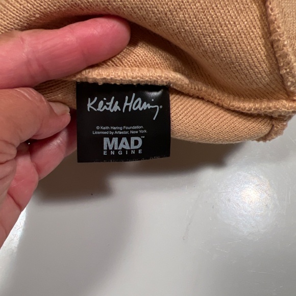 Artist Keith Haring beanie hat nwot - Picture 3 of 3